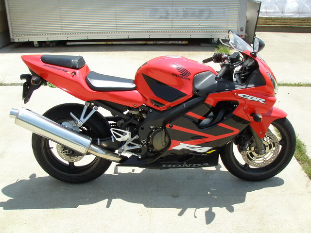 Купить мотоцикл Honda CBR600F4i 2003 фото 6